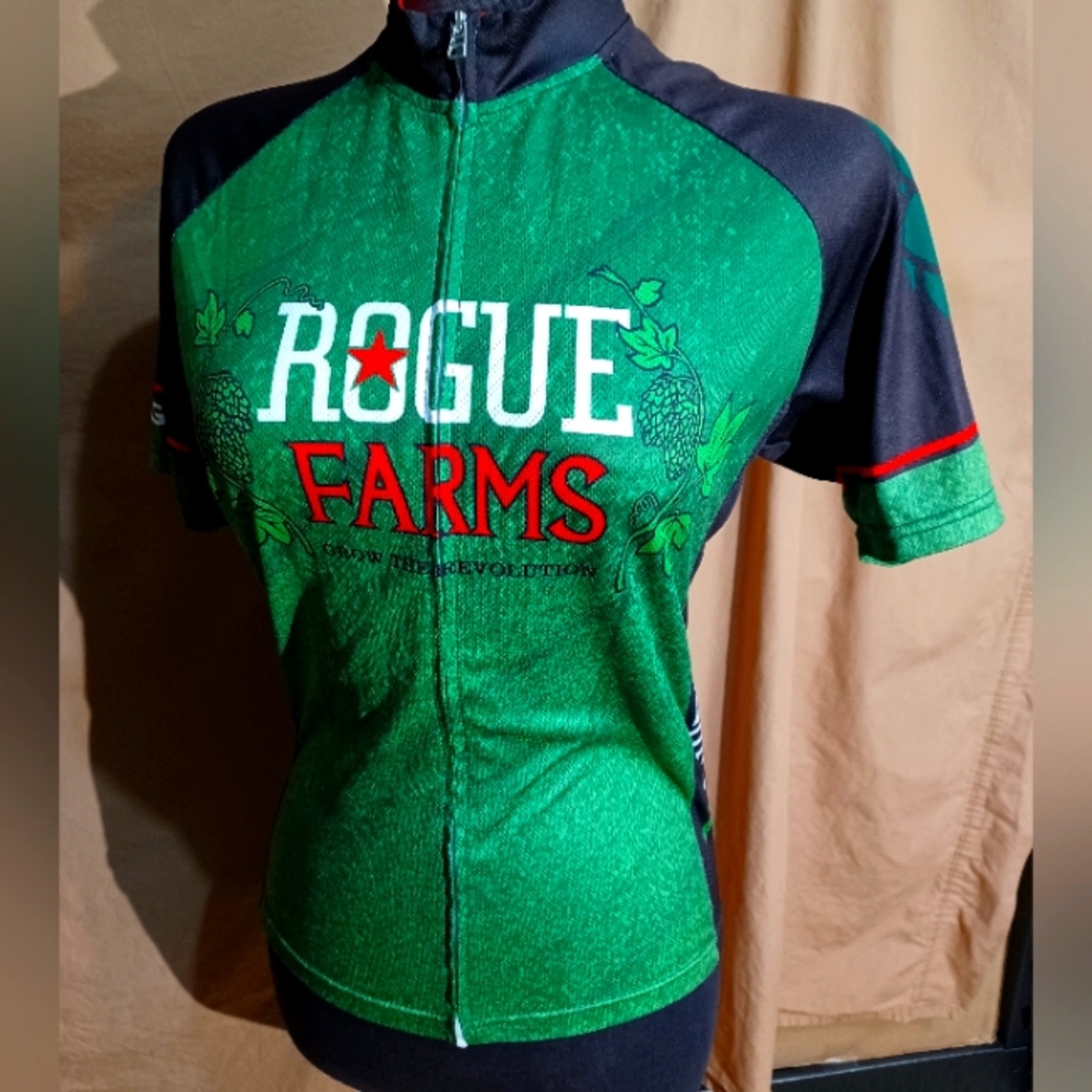 Cycling jersey Rogue farms logo women M petite size